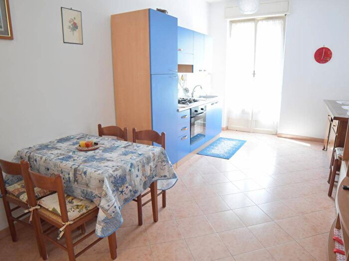 Appartamento trilocale in affitto in Via Privata Bogliolo, Centro, Alassio