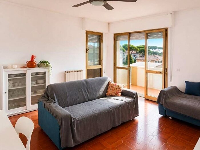 Appartamento bilocale in affitto in Via Pietro Maroncelli, Marco Polo Don Bosco, Viareggio