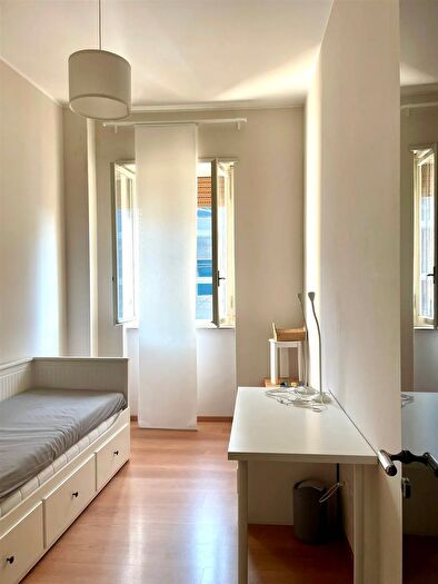 Appartamento con 6 locali in vendita in Vincenzo Monti, Milano