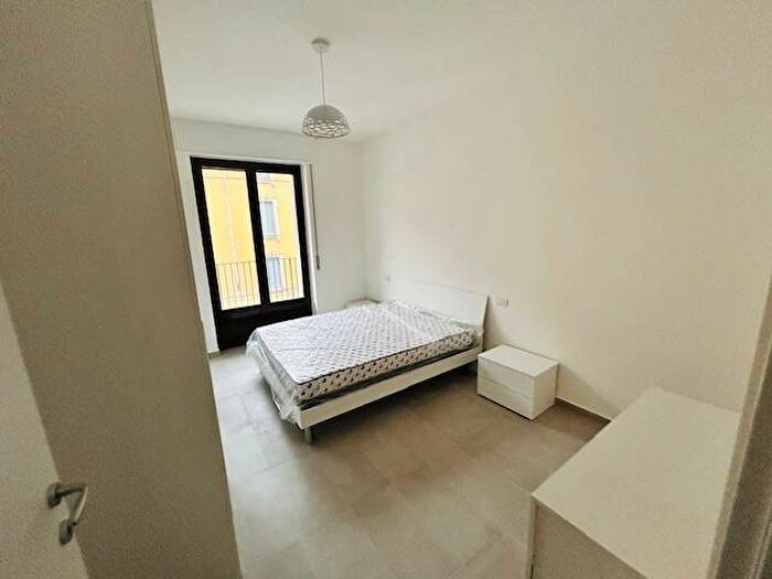 Appartamento trilocale in affitto in Via Antonio Fogazzaro, Montenero, Milano