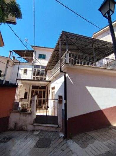 Casa trilocale in vendita in Via Cifalco, SantElia Fiumerapido