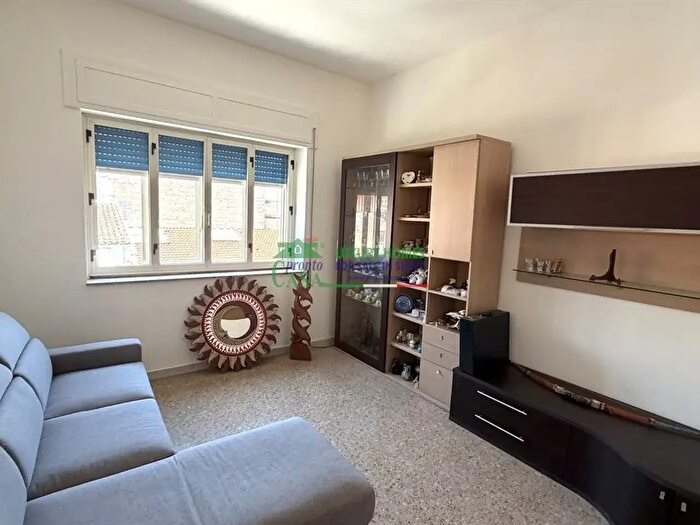 Appartamento con 6 locali in vendita in Via delle Betulle, Ragusa