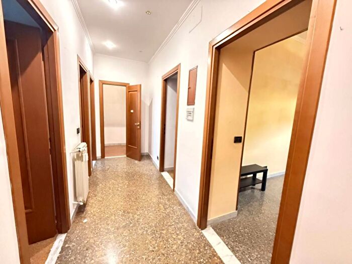 Appartamento trilocale in affitto in Via dei Lauri, Centocelle, Roma