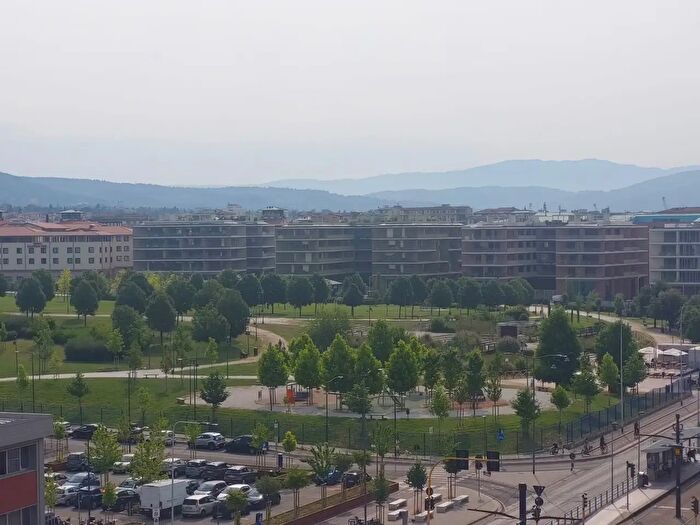 Appartamento trilocale in vendita in Via Mario Ulivelli, Firenze