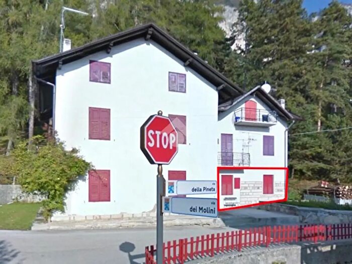 Appartamento bilocale in vendita in Via Pineta, Fai Della Paganella