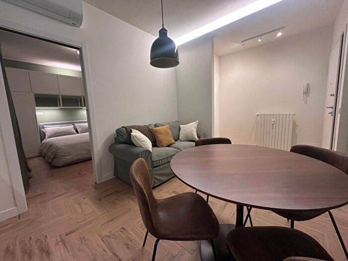 Appartamento bilocale in affitto in Via Principe Eugenio, Cenisio, Milano