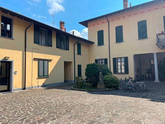 Appartamento monolocale in affitto in Via Sangregorio Galli, Melegnano