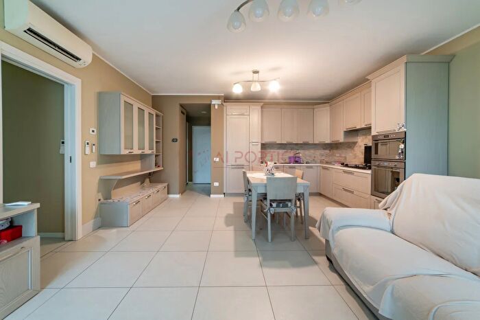 Appartamento con 5 locali in vendita in Via Roma, Piove Di Sacco