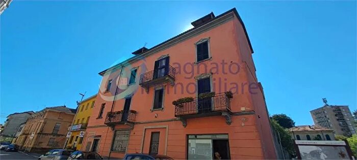 Casa trilocale in vendita in Novara Centro, Novara