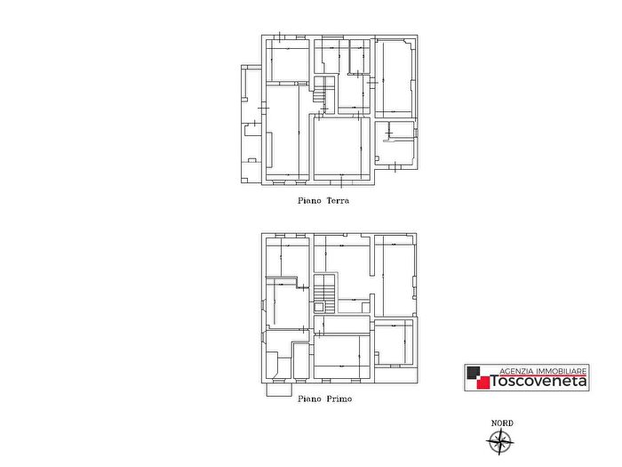 Casa con 12 locali in vendita in Lucca