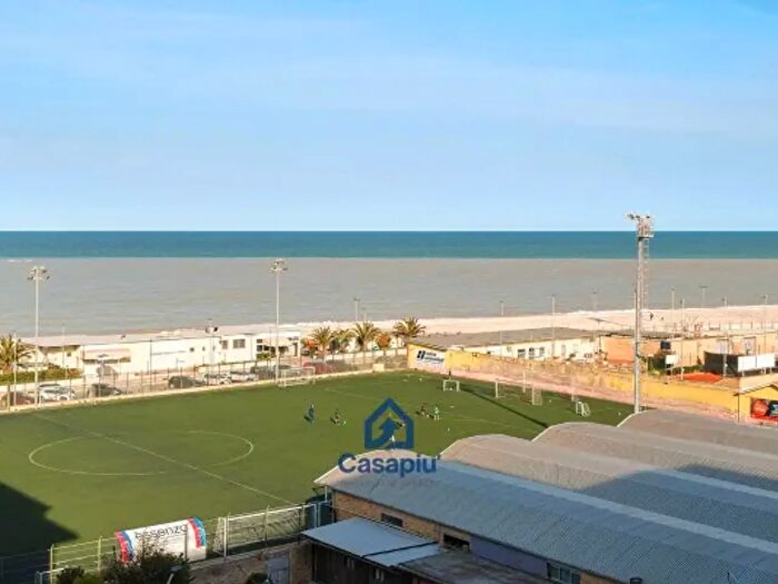 Appartamento con 5 locali in vendita in Civitanova Marche