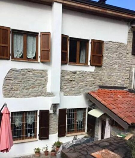 Casa trilocale in vendita in Strada Provinciale di Val Nure, Ponte DellOlio