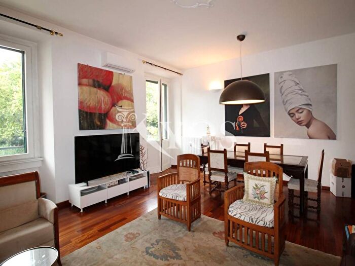 Appartamento trilocale in affitto in Viale Cassiodoro, Sempione, Milano