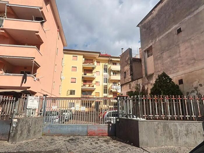 Appartamento trilocale in vendita in Corso Vittorio Emanuele, Pomigliano DArco