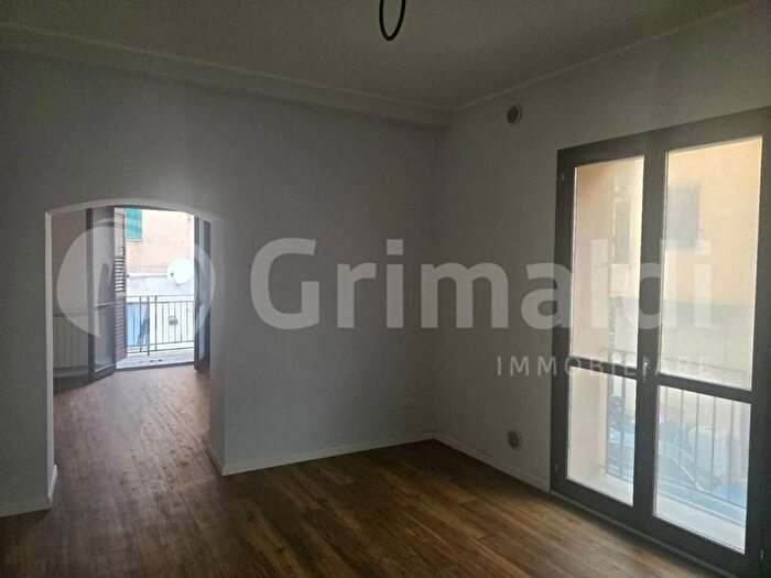 Appartamento bilocale in affitto in Via Delle Pergole, Cassaro, Palermo