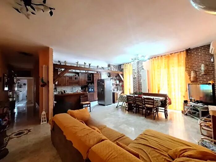 Appartamento quadrilocale in vendita in Viale Guglielmo Marconi, Monza