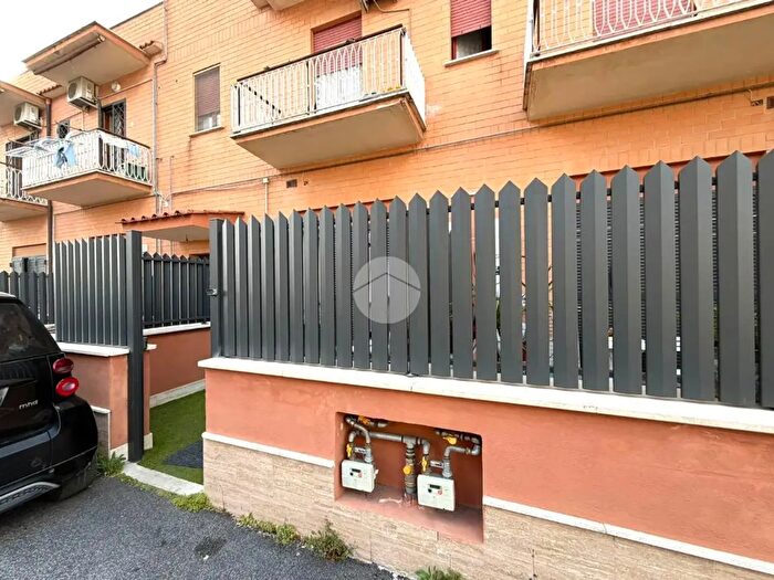 Appartamento bilocale in vendita in Via Attilio Torresini, Roma