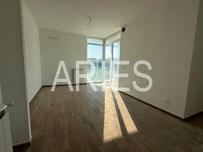 Appartamento bilocale in vendita in Via delle Calcare, Anzio