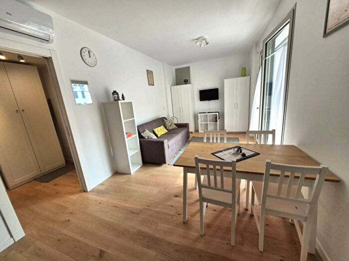 Appartamento monolocale in affitto in Via Giulio Carcano, Pezzotti Meda, Milano