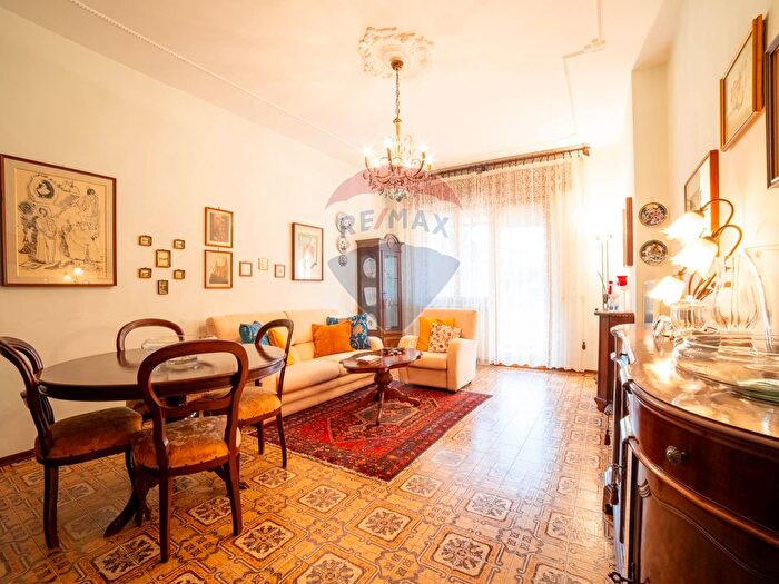 Appartamento quadrilocale in vendita in Via Bedei, Forli