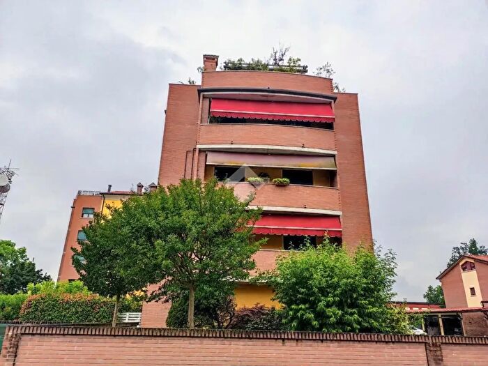 Appartamento quadrilocale in vendita in Via Pitteri, Ferrara