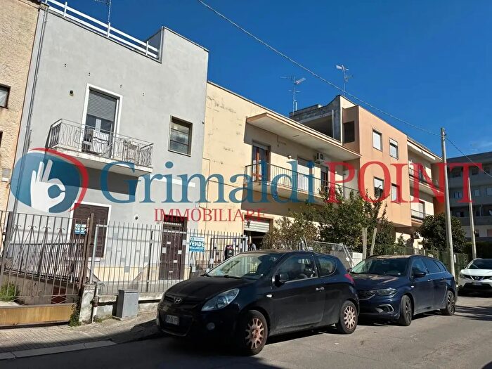 Appartamento quadrilocale in affitto in Via Gaetano Martinez, Lecce