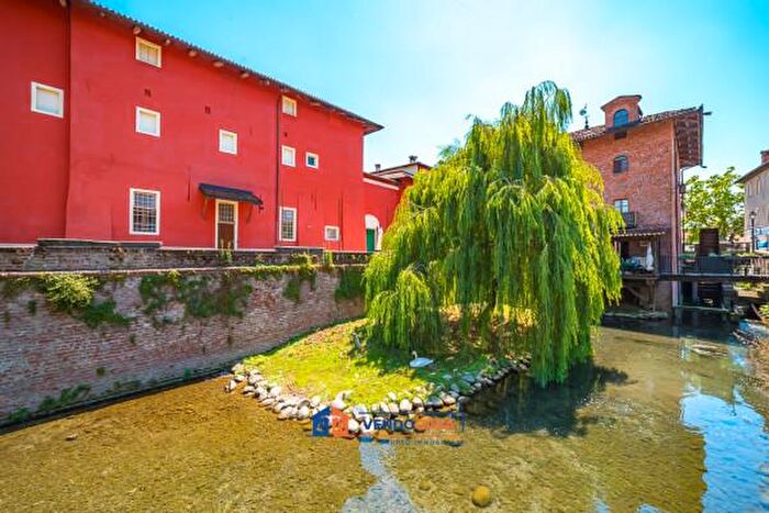 Appartamento con 6 locali in vendita in Via Trento Trieste, Pancalieri