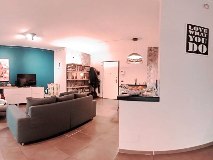 Appartamento trilocale in affitto in Centro, Bra