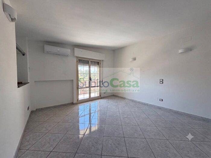 Appartamento con 5 locali in affitto in via miglianico, Chieti Scalo, Chieti
