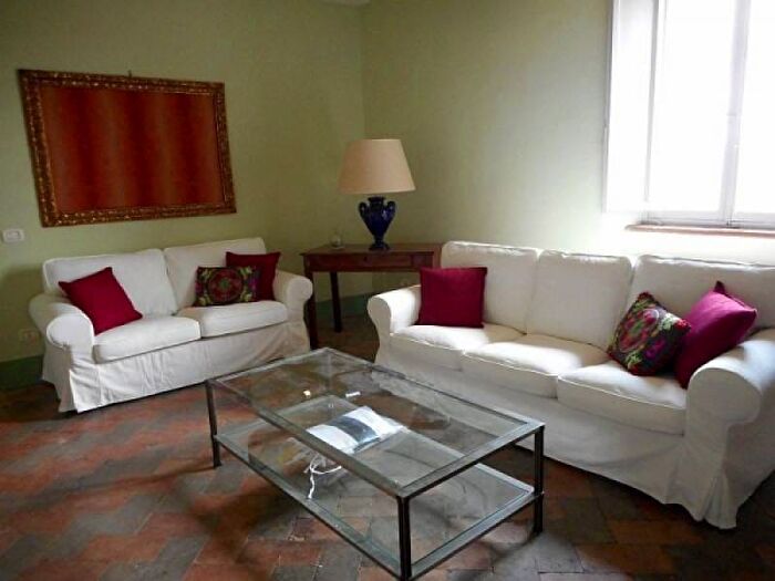 Appartamento con 5 locali in affitto in Piazza Federico II, Centro Storico, Jesi