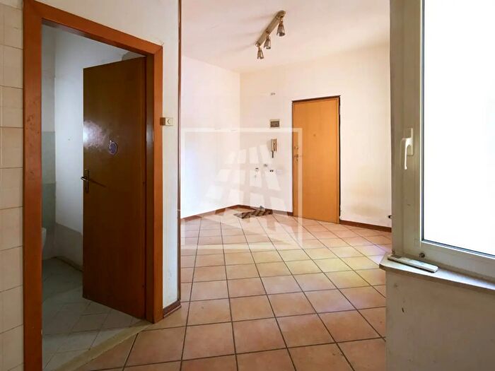 Appartamento bilocale in vendita in Via San Martino, Reggio Emilia