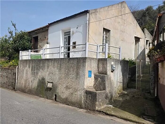 Casa trilocale in vendita in Via Roma, Saponara