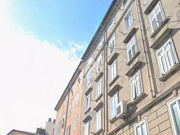 Appartamento bilocale in vendita in Via Ponzanino, Trieste