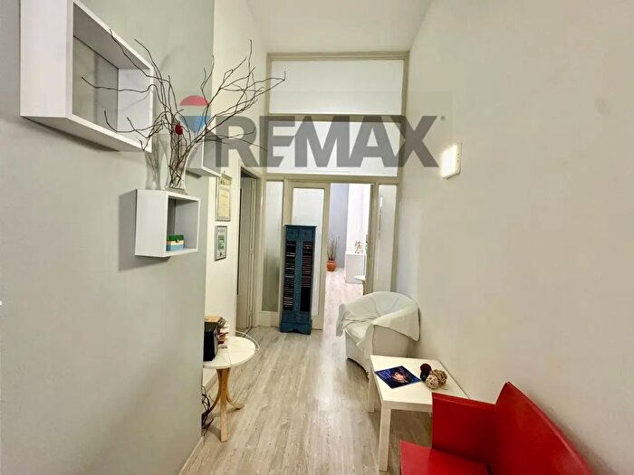 Appartamento trilocale in vendita in Via Sant'Angelo, Molfetta