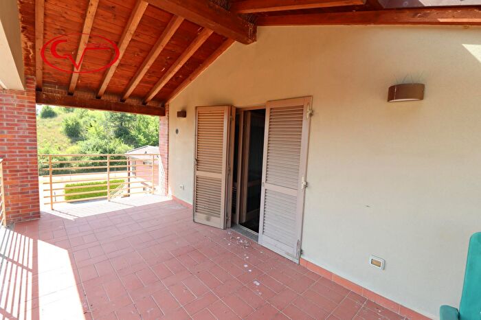 Appartamento trilocale in vendita in Cicogna, Terranuova Bracciolini