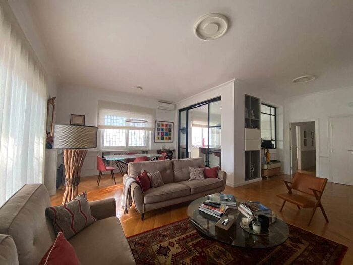 Appartamento con 5 locali in affitto in Aventino, Roma