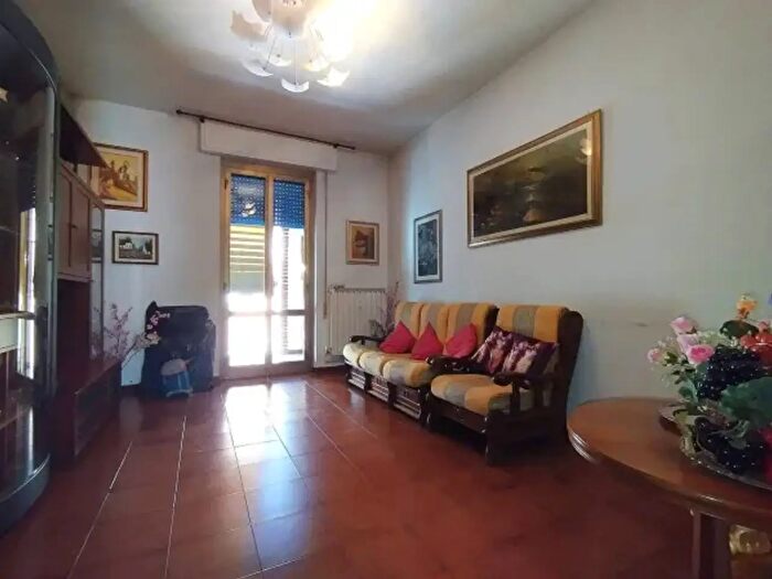 Appartamento con 5 locali in vendita in Via Gaetano Donizetti, La Spezia