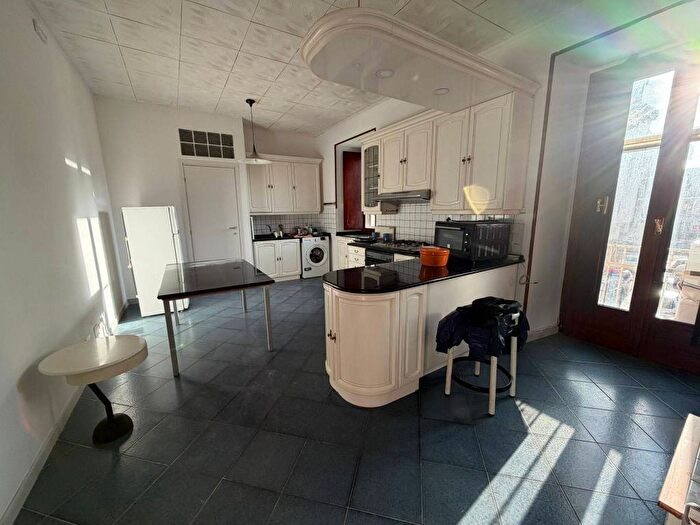 Appartamento bilocale in affitto in Piazza Dogana, Catanzaro Lido, Catanzaro