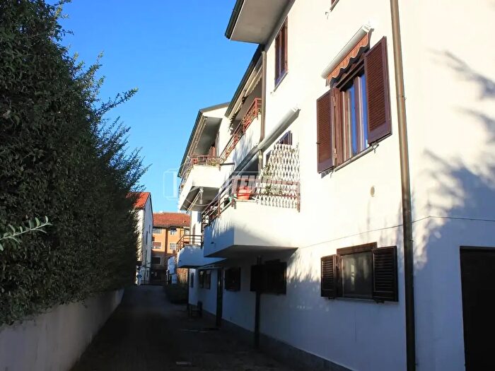 Appartamento trilocale in vendita in Via Pasubio, Cornaredo