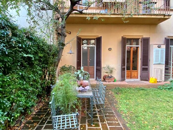 Appartamento bilocale in affitto in Viale Giuseppe Mazzini, Mazzini Oberdan, Firenze