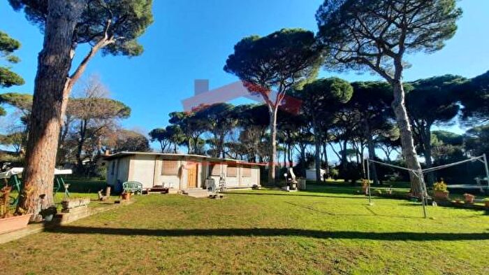 Casa trilocale in vendita in Via di Ceri, Cerveteri