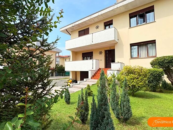 Casa con 5 locali in vendita in Via Papa Luciani, Mansue'