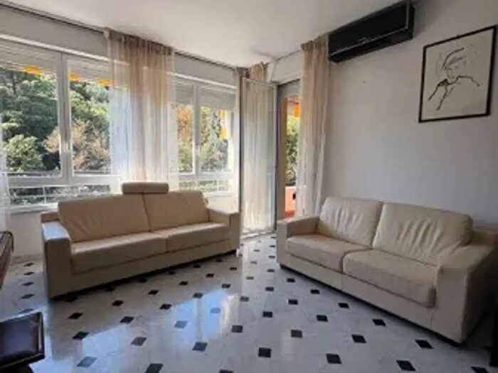 Appartamento trilocale in vendita in Via Shelley, Genova