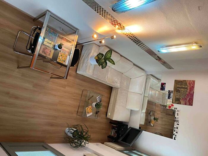 Appartamento bilocale in affitto in Viale Sabotino, Porta Romana Medaglie dOro, Milano