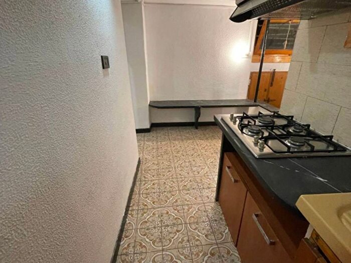 Appartamento bilocale in affitto in Discesa San Nicolosio, Castelletto, Genova