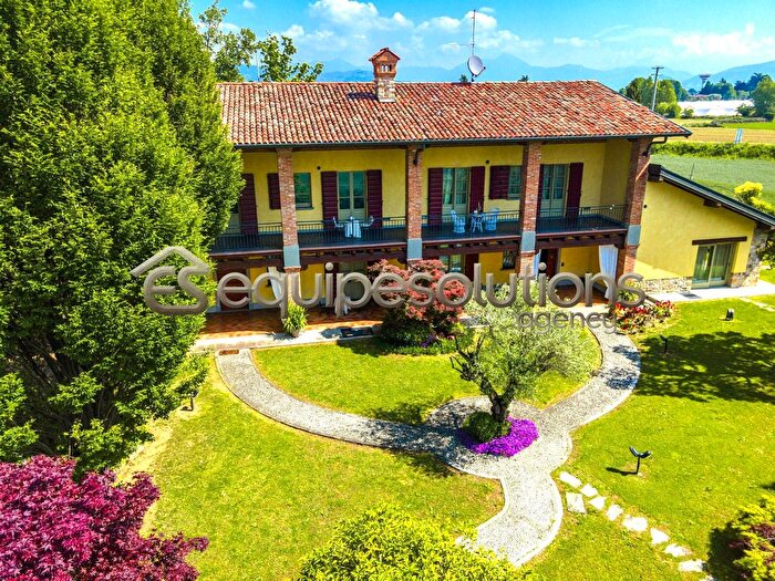 Case in Vendita e in Affitto - 2