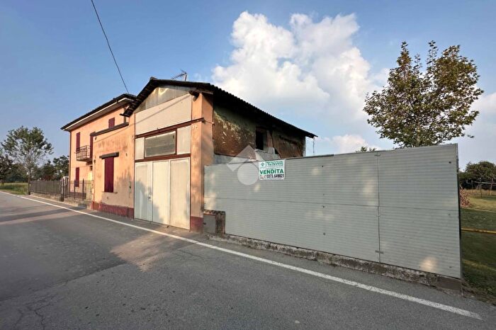 Casa monolocale in vendita in Frazione Gattolino, Bagnolo Cremasco