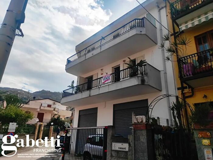 Appartamento con 5 locali in vendita in Via Casani, Gioiosa Marea