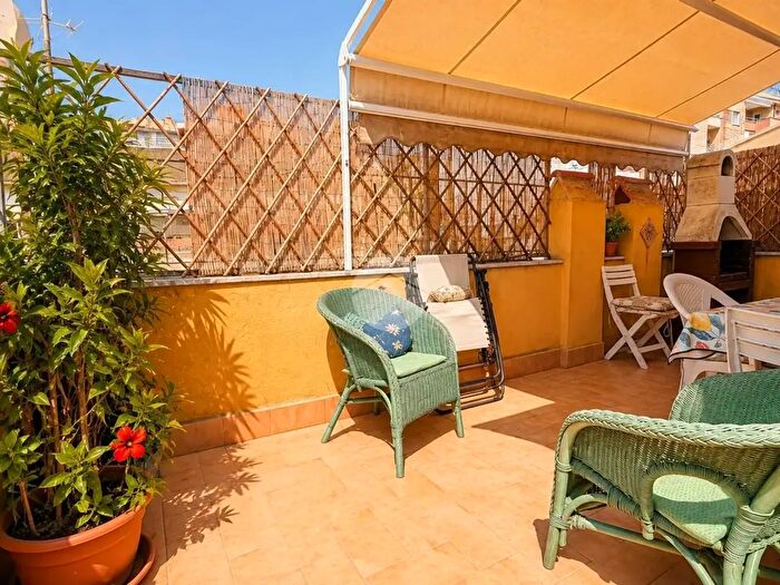 Appartamento trilocale in vendita in Via Indipendenza Vico, Gaeta