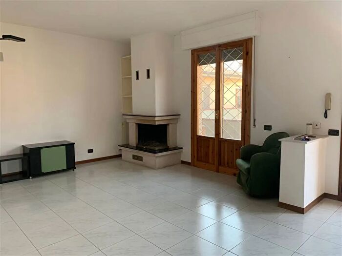 Appartamento quadrilocale in affitto in Gambassi Terme